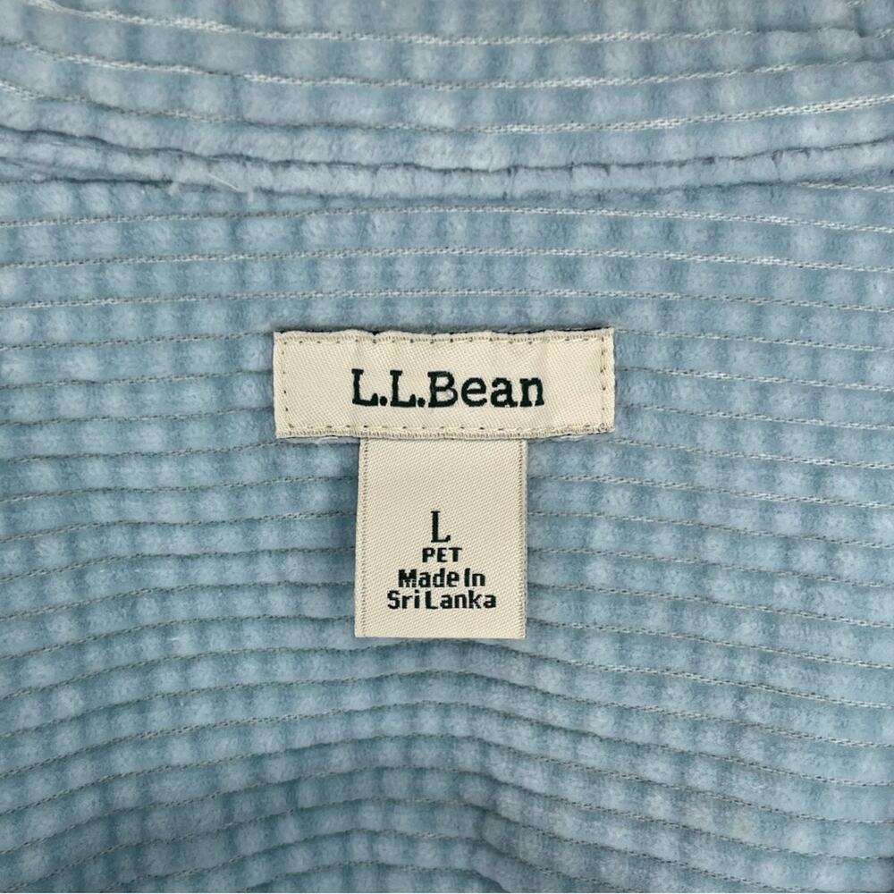 L.L. Bean Vintage Women's Corduroy Light Blue Button Down Shirt Jacket Size LP - Picture 2 of 7